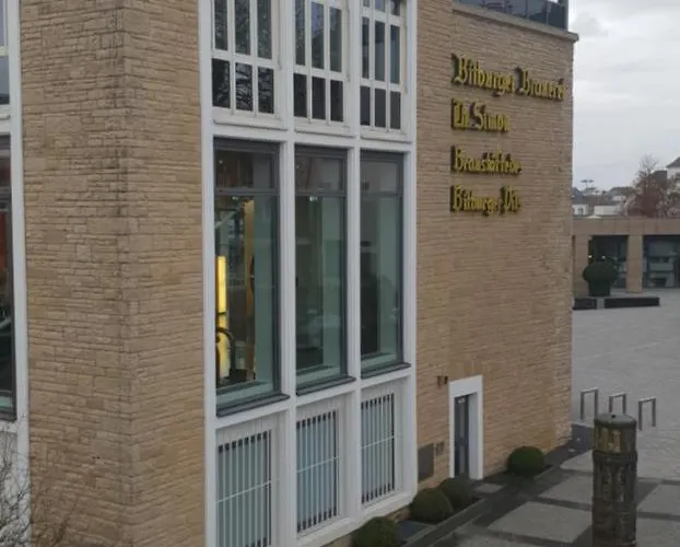 Zum Simonbraeu Hotel *