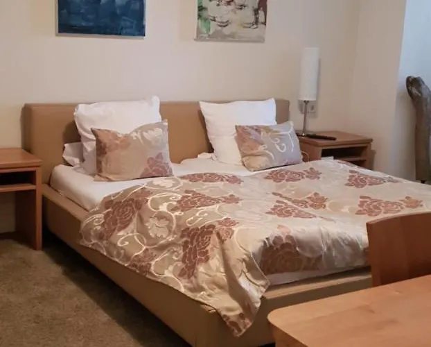 Zum Simonbraeu Hotel Bitburg